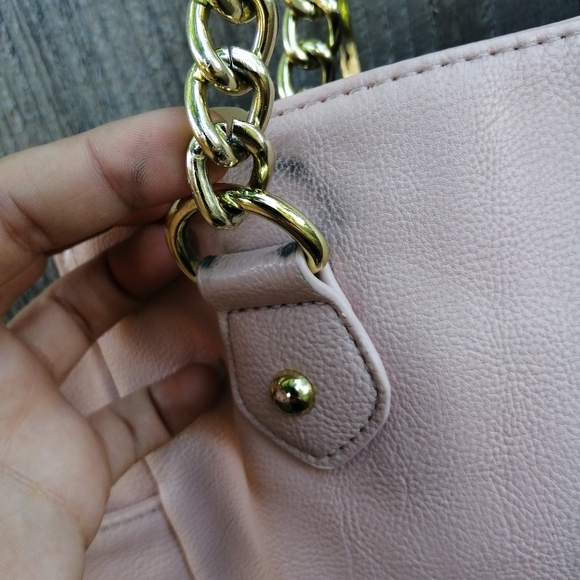 Sold on M betsey johnson glitter bow tote bag - Picture 4 of 9